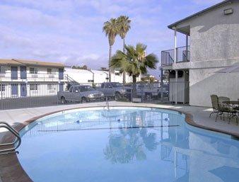 Southbay Travelodge San Diego Coronado Esterno foto